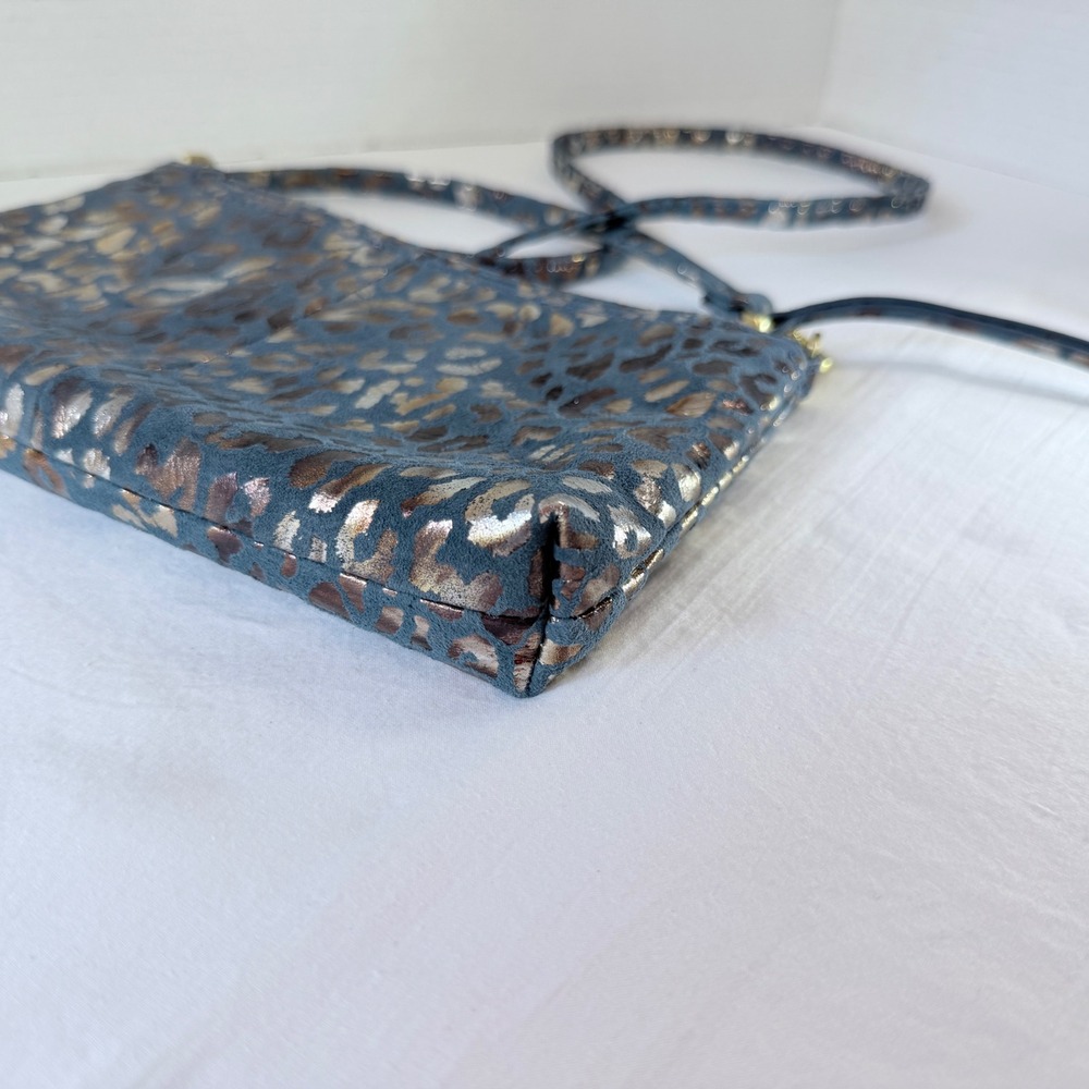 HOBO Int'l DARCY Convertible Blue Mirrored Cheetah Print Xbody Clutch Shoulder - Picture 6 of 14